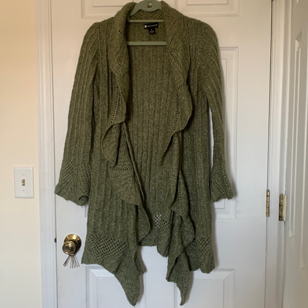 Valerie Bertinelli, green knit cardigan